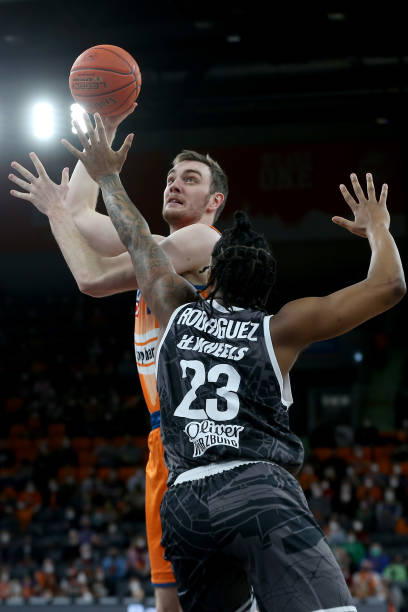 示了其豪门 示了其豪门